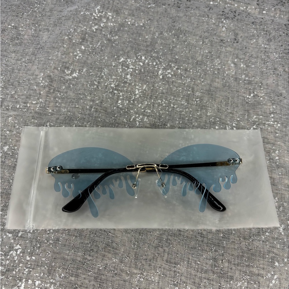 Stylish Gold and Blue Sunglasses